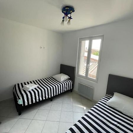 Maison Lumineuse Villemoustaussou Εξωτερικό φωτογραφία